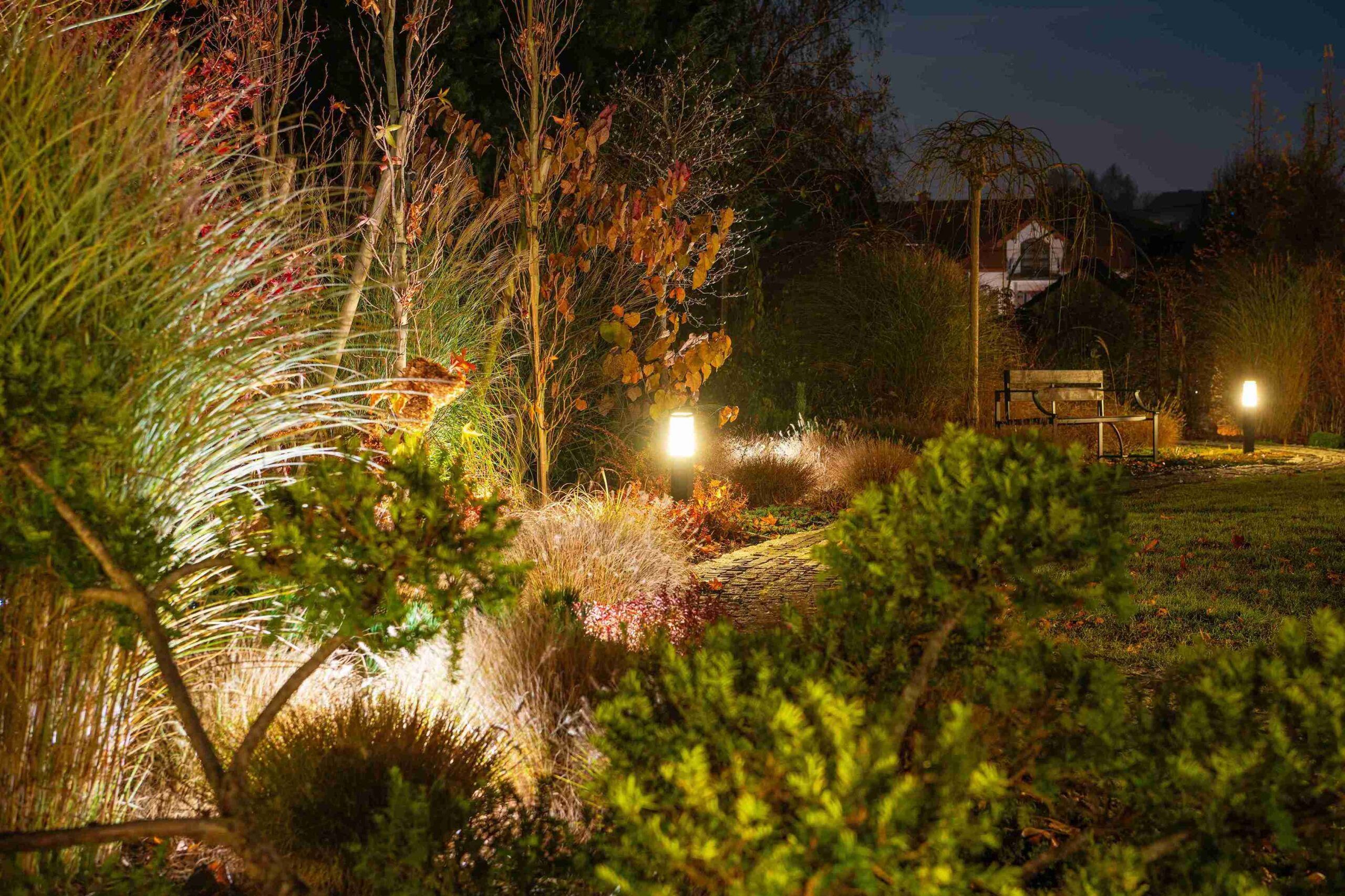 12v vs 15v landscape lighting